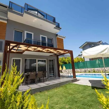 Ekin With Pool In Hisaroenu,oeluedeniz Villa *