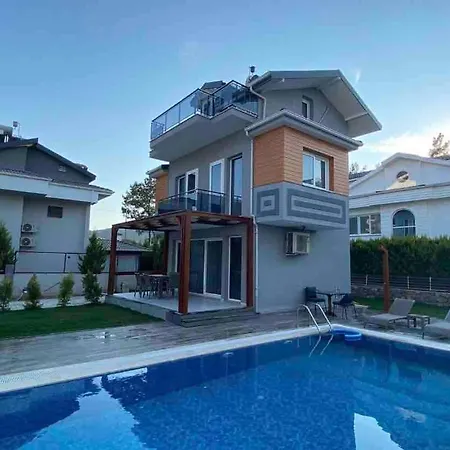 Vila Ekin With Pool In Hisaroenu,oeluedeniz