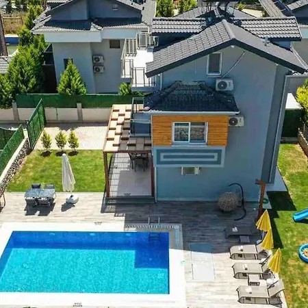 Villa Ekin With Pool In Hisaroenu,oeluedeniz *