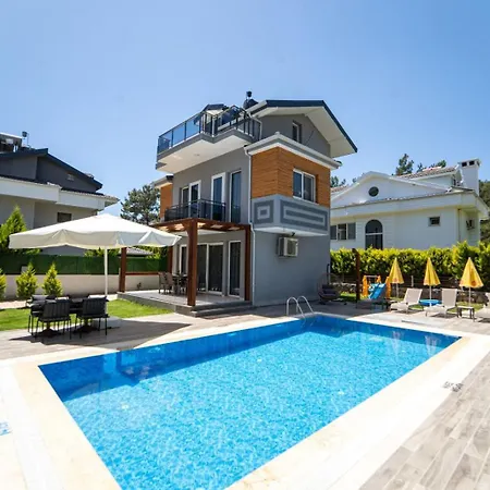 Villa Ekin With Pool In Hisaroenu,oeluedeniz *