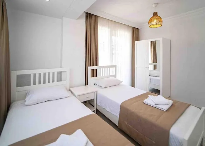 Ekin With Pool In Hisaroenu,oeluedeniz Villa *