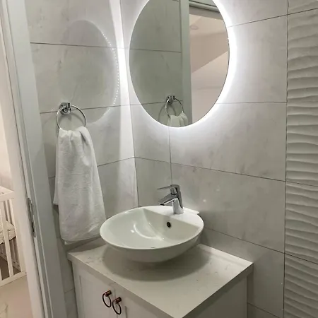 Ekin With Pool In Hisaroenu,oeluedeniz